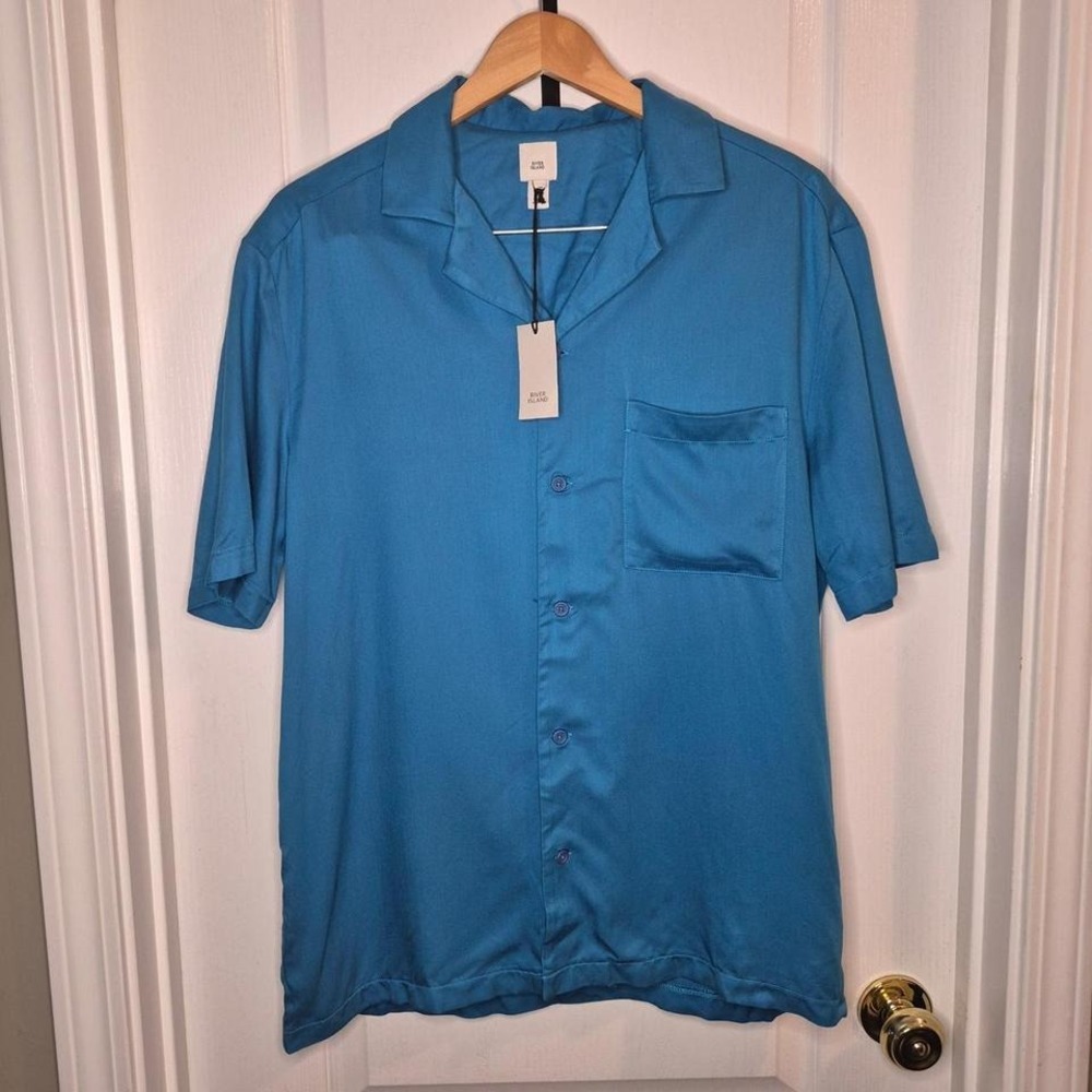 Blue River Island short sleeve shirt‎ medium